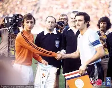 清晨足总杯焦点战；浙江队队长鼓劲；更衣室稳定；训练强度明显提升的简单介绍-竞技宝娱乐入口